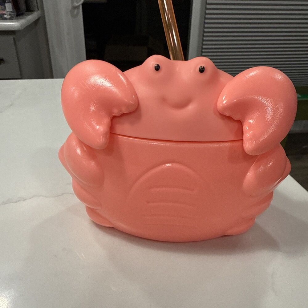 Sun Squad Figural Crab Tumbler Plastic 20 fl oz Cold Beverages Pink